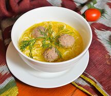 Лапша с фрикадельками