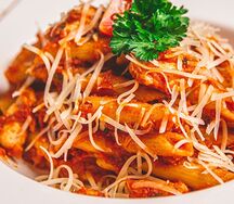 Паста Pollo Arrabbiata