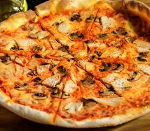 Pollo e Funghi rossa