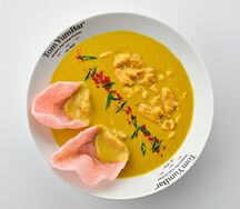 Кукурузный крем-суп с лососем