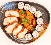 Картофель с курицей и овощами
