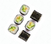 Мини ролл с огурцом