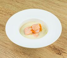 Creamy salmon soup