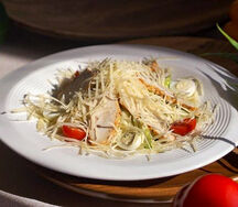 Цезарь с курицей