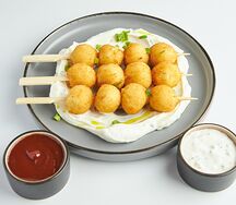 Сырные шарики с семгой