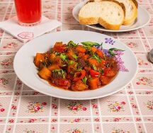 Гуляш по-венгерски