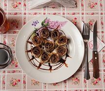 Ролл с шоколадом