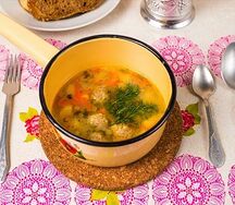 Куриный суп с фрикадельками