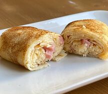 Блин с ветчиной и сыром