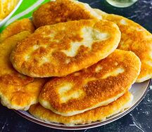 Домашний пирожок с картошкой