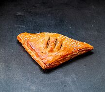 Турновер с курицей и грибами