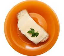 Бутерброд с маслом и сыром