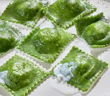 Равиоли с рикоттой и шпинатом