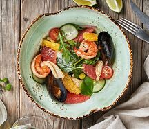 Салат с морепродуктами