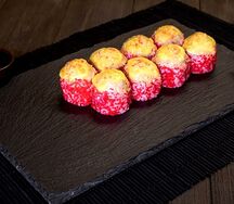 Ролл запеченный с кальмаром