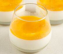 Панна котта с ягодами