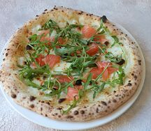 Лосось и Руккола