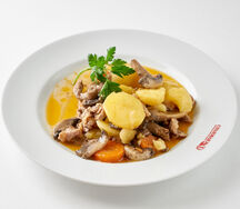 Жаркое из говядины с грибами