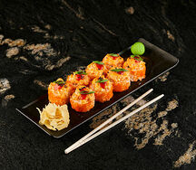 Запеченный ролл с острым крабом