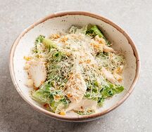 Цезарь с курицей