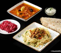 Сытный обед с солянкой