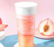 Нежный персик (白桃酸奶杯)