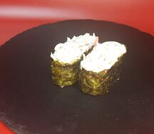 Суши с крабом