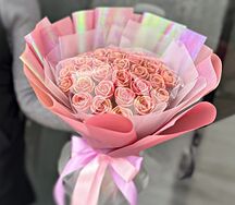 Букет из нежных перламутровых, шоколадных роз