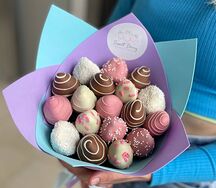 Букет из клубники в шоколаде Конфетка