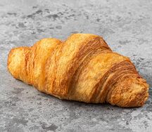 Круассан с персиком