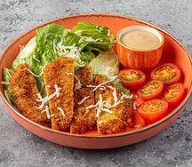 Салат Цезарь кацу с курицей