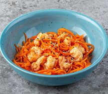 Морковка по-корейски с креветками