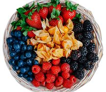 Ягодная корзина Ягодная фантазия 2 / подарочный набор / подарок