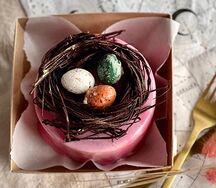 Бенто-торт Пасха с шоколадным гнездом