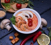 Суп Том ям с креветками