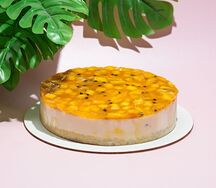 Торт Йогуртовый с манго и маракуйей