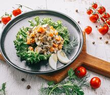 Салат Деревенский с куриной печенью