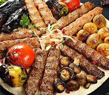 Ассорти люля-кебаб с овощами