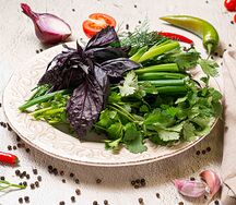 Ассорти из свежей зелени