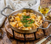 Картофель, жаренный с грибами