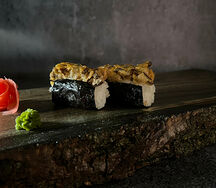 Гункан Шиитаке-спайси