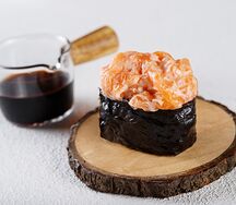 Гункан Лосось