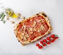 Римская с ветчиной и грибами (17x21 см)