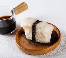 Суши Гребешок