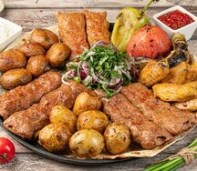 Ассорти люля с овощами