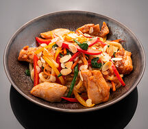 Лапша удон с курицей