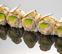 Ролл с лакедрой и трюфелем