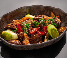 Говядина в перечном соусе