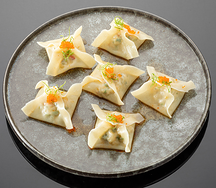 Вонтоны с крабом и фуа-гра