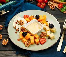 Ассорти европейских сыров